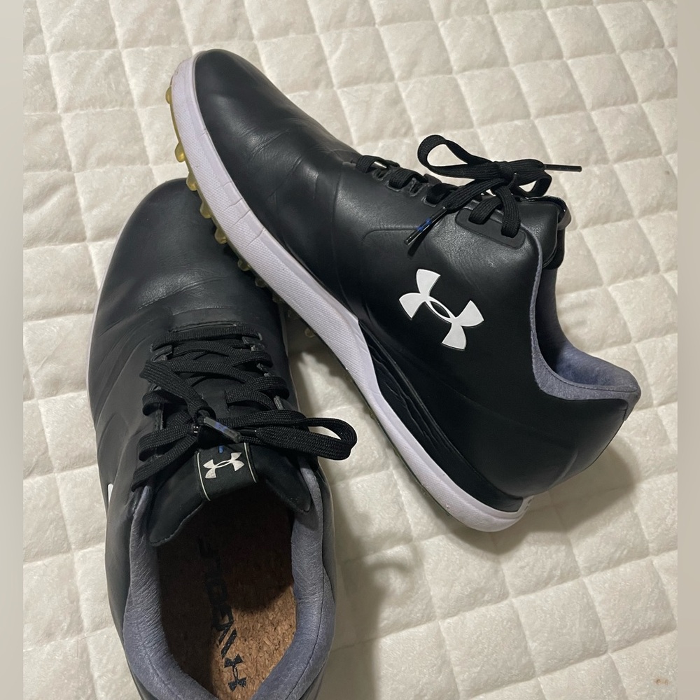 Under Armour Black and White Athletic Shoes - Picture 4 of 4